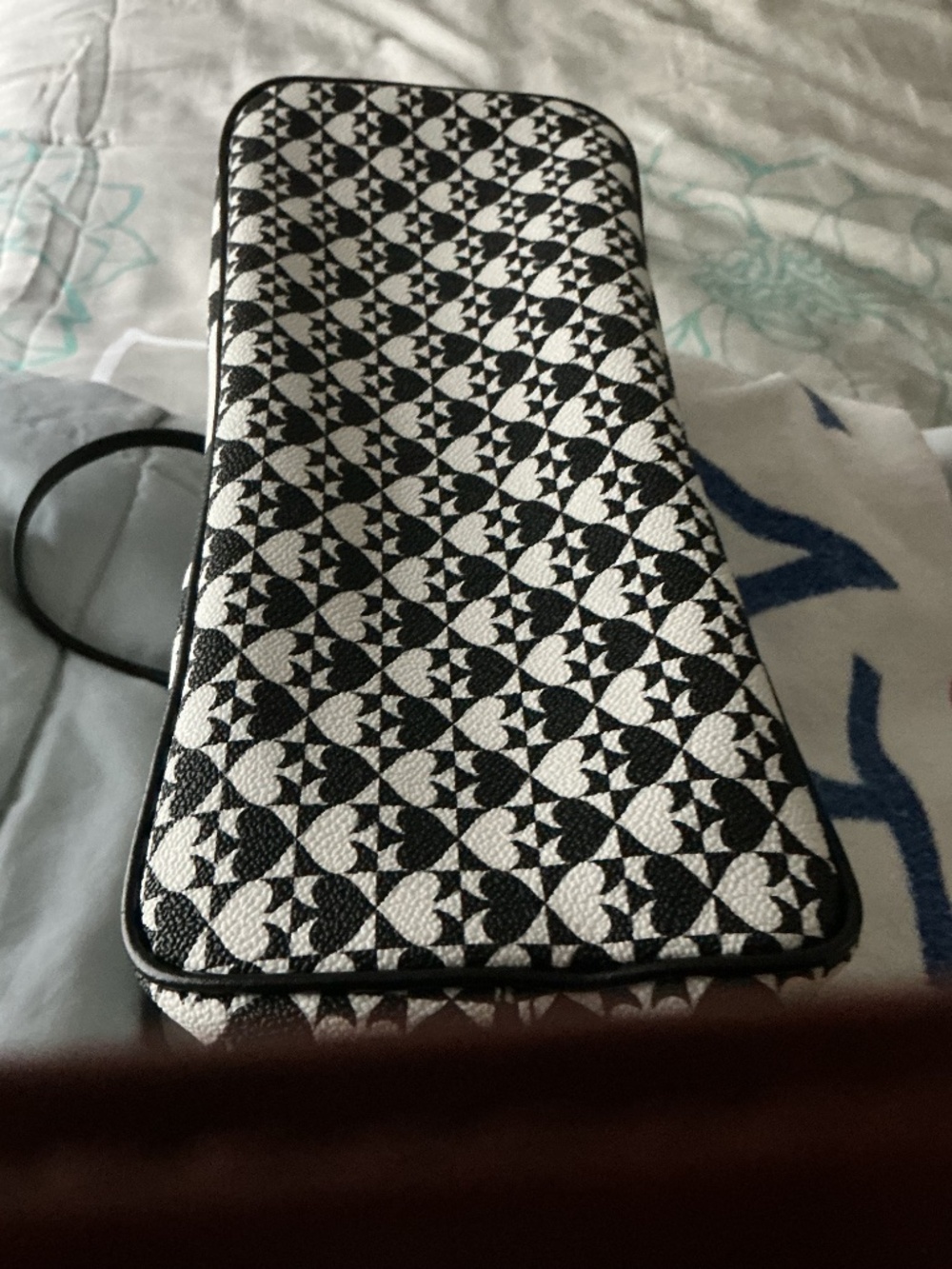 EUC Kate Spade black and white large tote - Picture 6 of 6